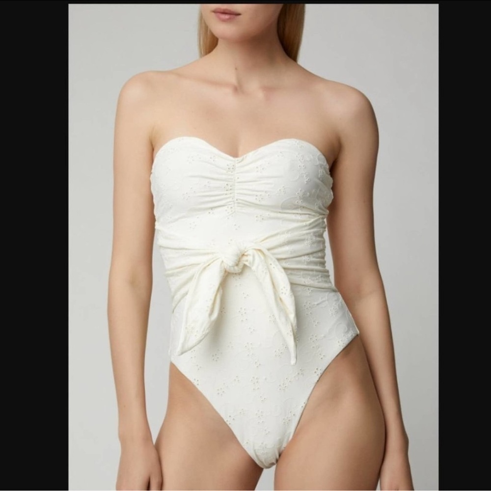 Onia x WeWoreWhat Capri Eyelet One Piece Swimsuit Snow White XL